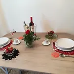 Santacroce 아파트