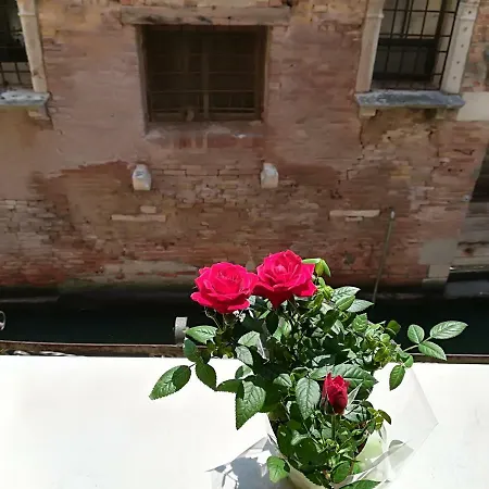 Santacroce Apartman Velence