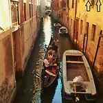 Santacroce Daire